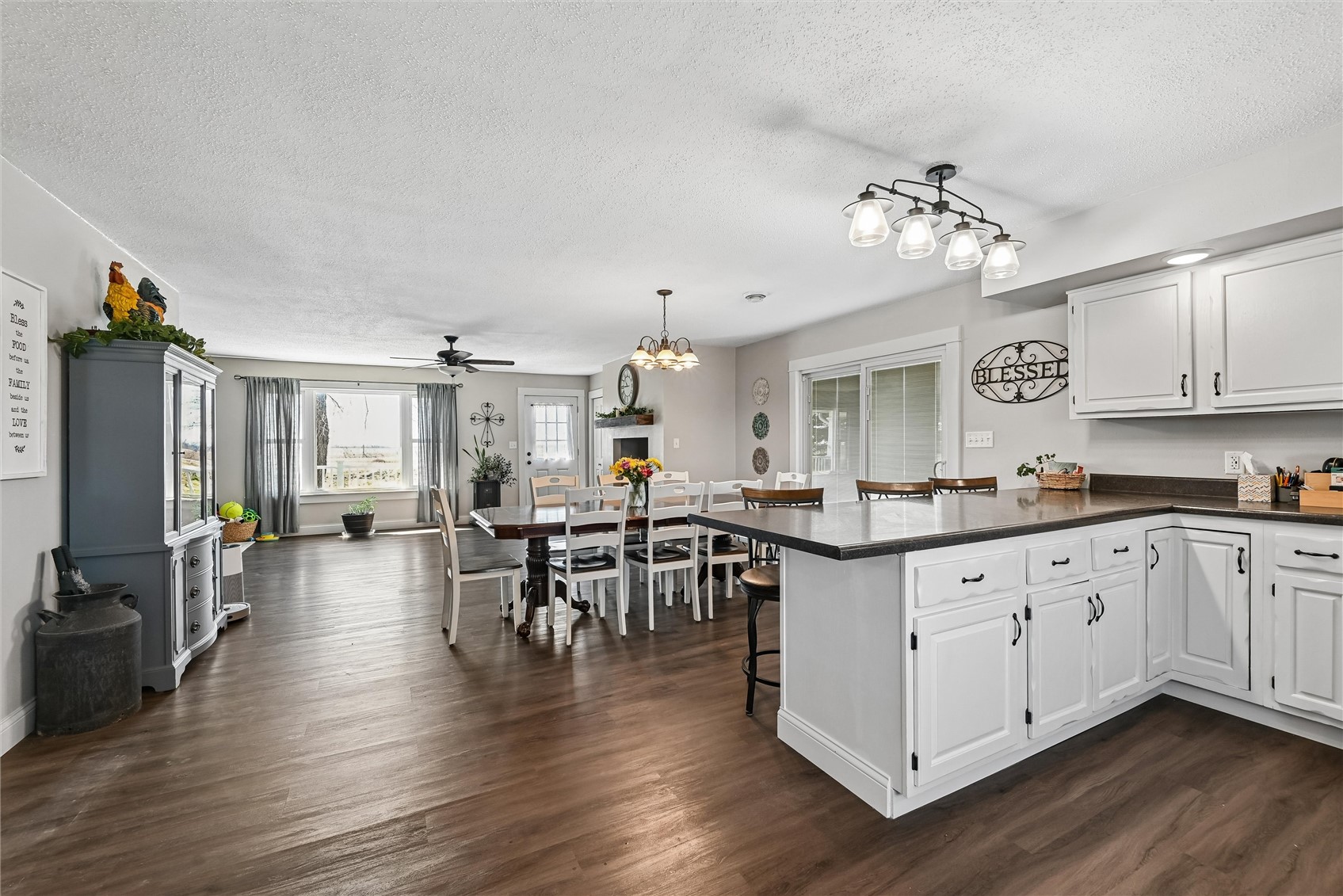 2859 51st Street Walker IA 52352