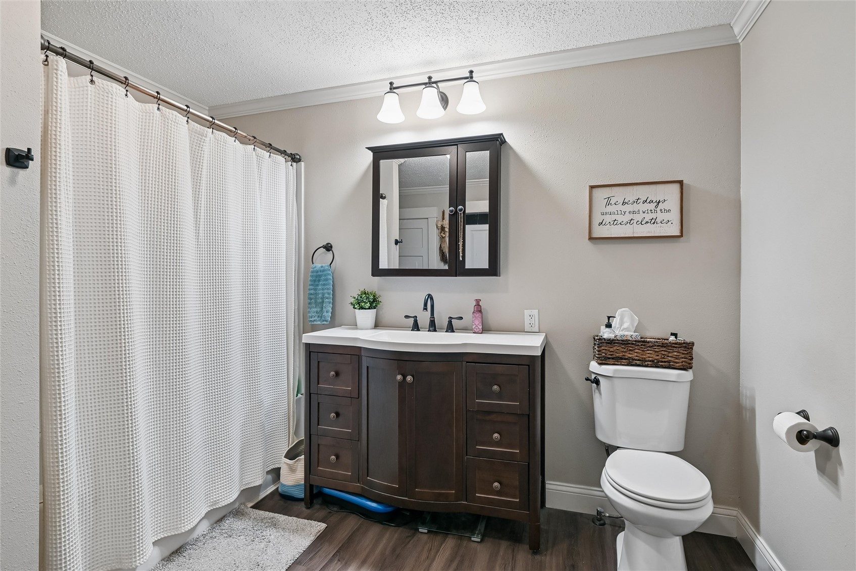 2859 51st Street Walker IA 52352