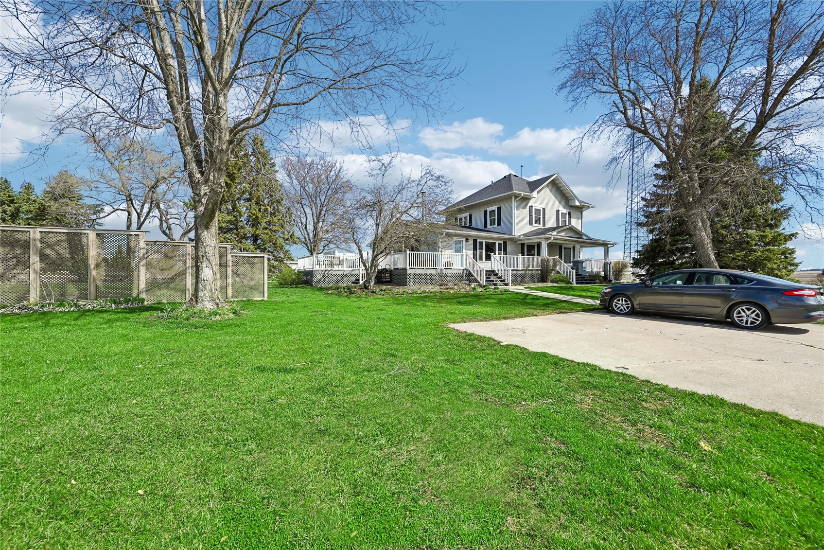 2859 51st Street Walker IA 52352