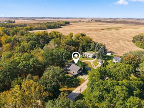 4068 Western Drive Brooklyn IA 52211