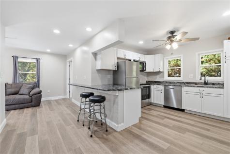 4068 Western Drive Brooklyn IA 52211