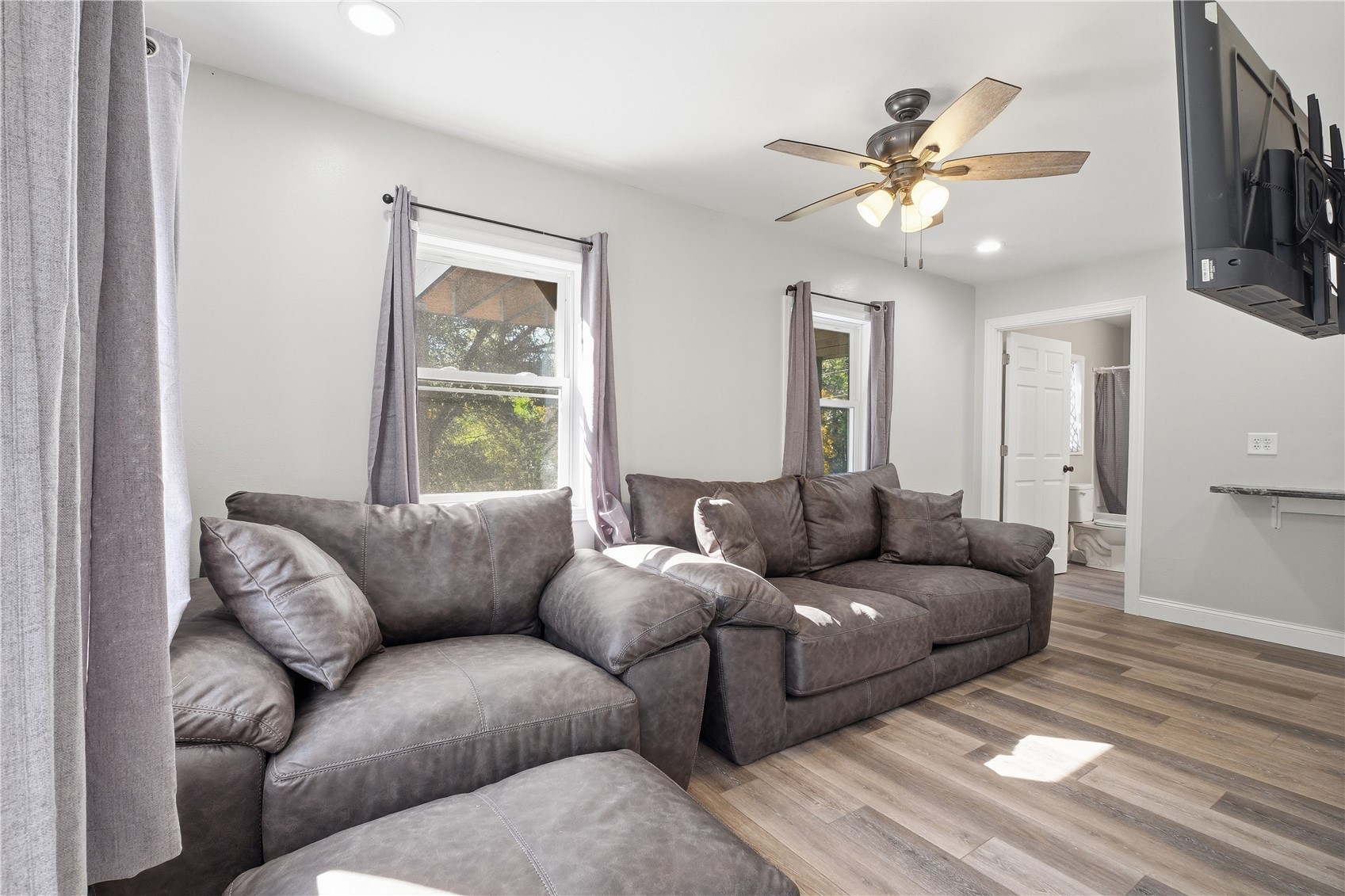4068 Western Drive Brooklyn IA 52211