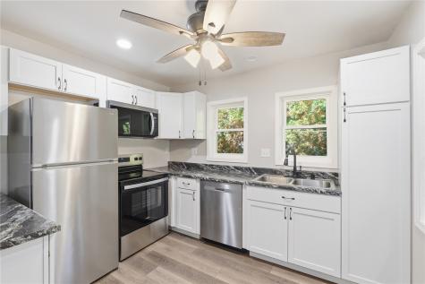 4068 Western Drive Brooklyn IA 52211