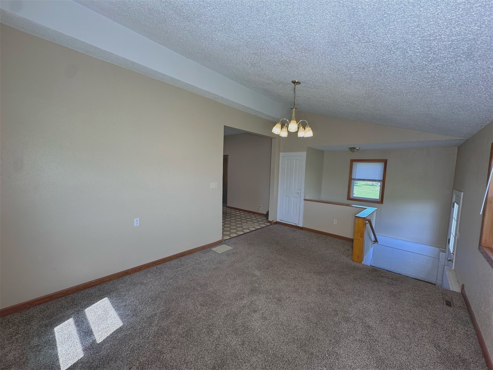 110 12th Street SE Oelwein IA 50662