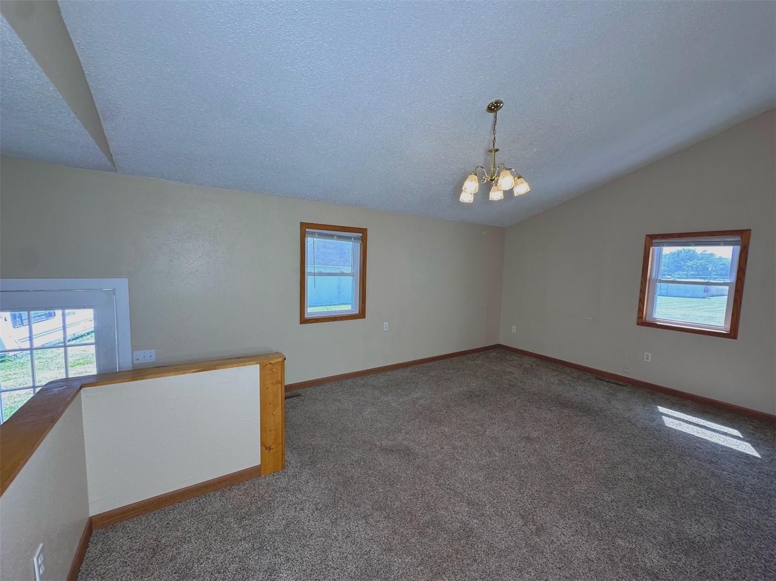 110 12th Street SE Oelwein IA 50662