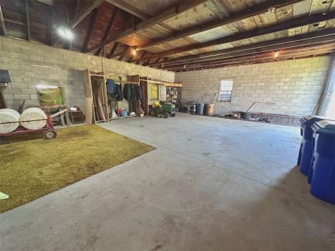 110 12th Street SE Oelwein IA 50662