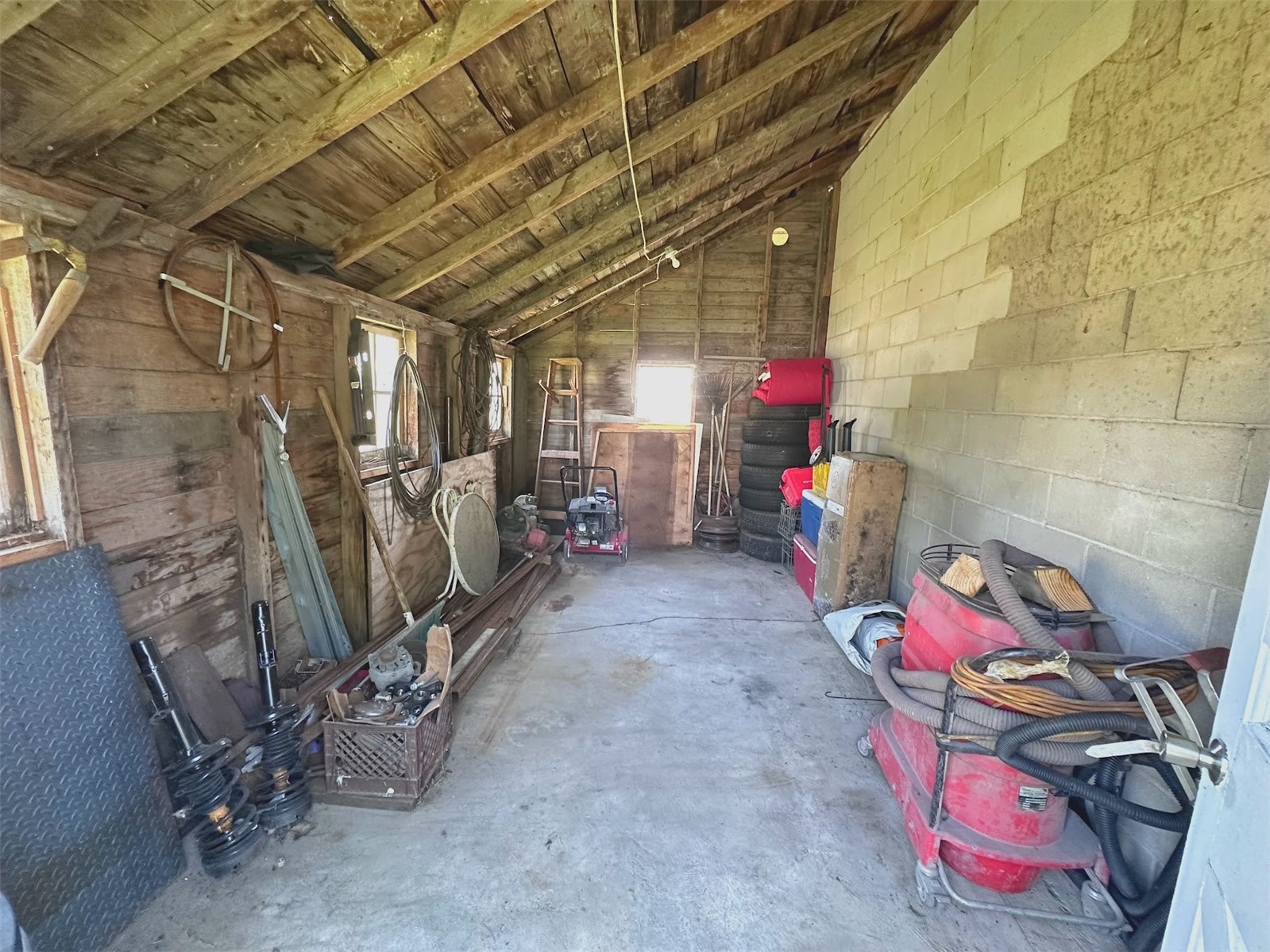 110 12th Street SE Oelwein IA 50662