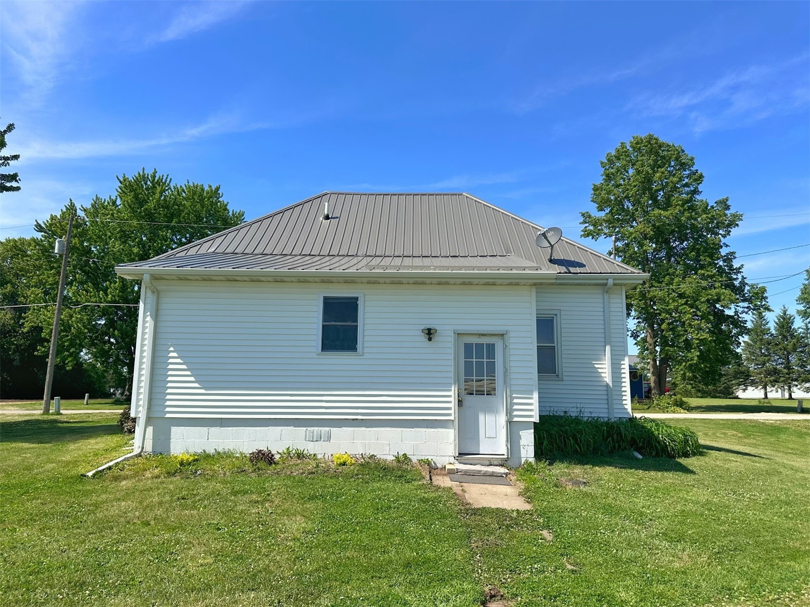 110 12th Street SE Oelwein IA 50662