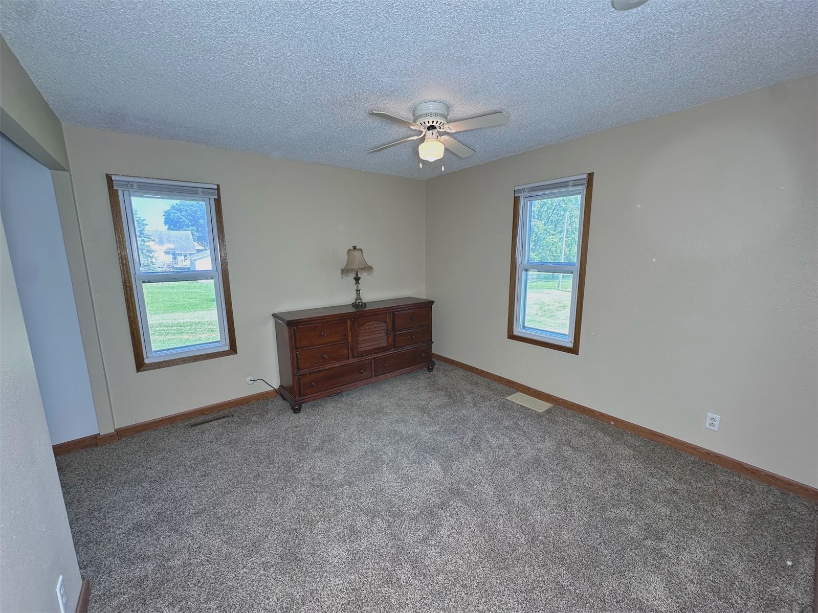 110 12th Street SE Oelwein IA 50662