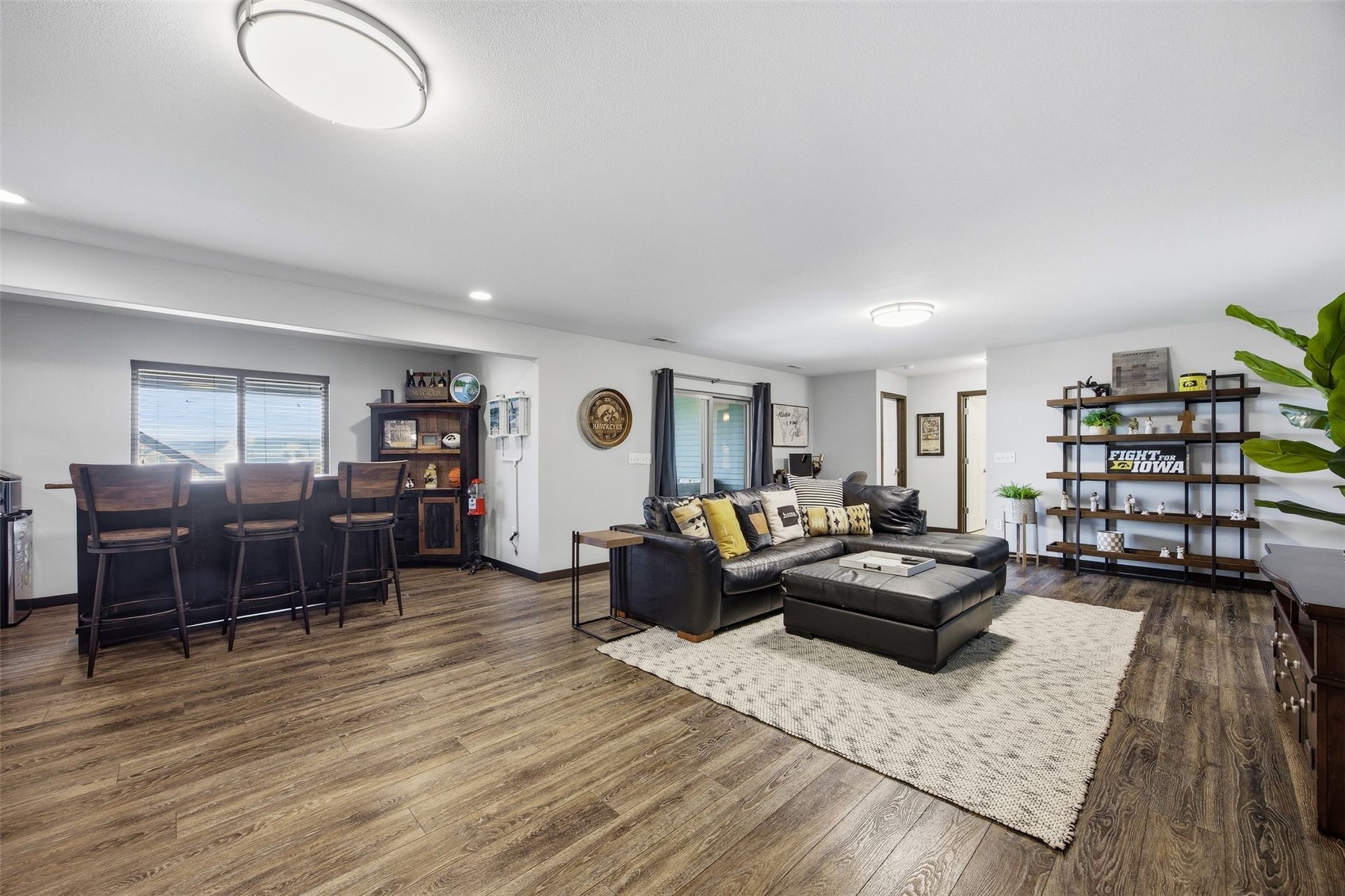 702 Raymond Drive Solon IA 52333