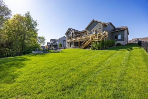 702 Raymond Drive Solon IA 52333