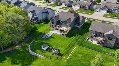 702 Raymond Drive Solon IA 52333