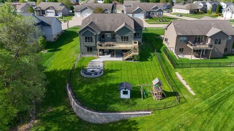 702 Raymond Drive Solon IA 52333
