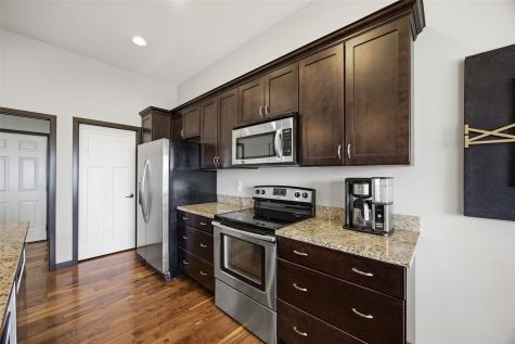 702 Raymond Drive Solon IA 52333