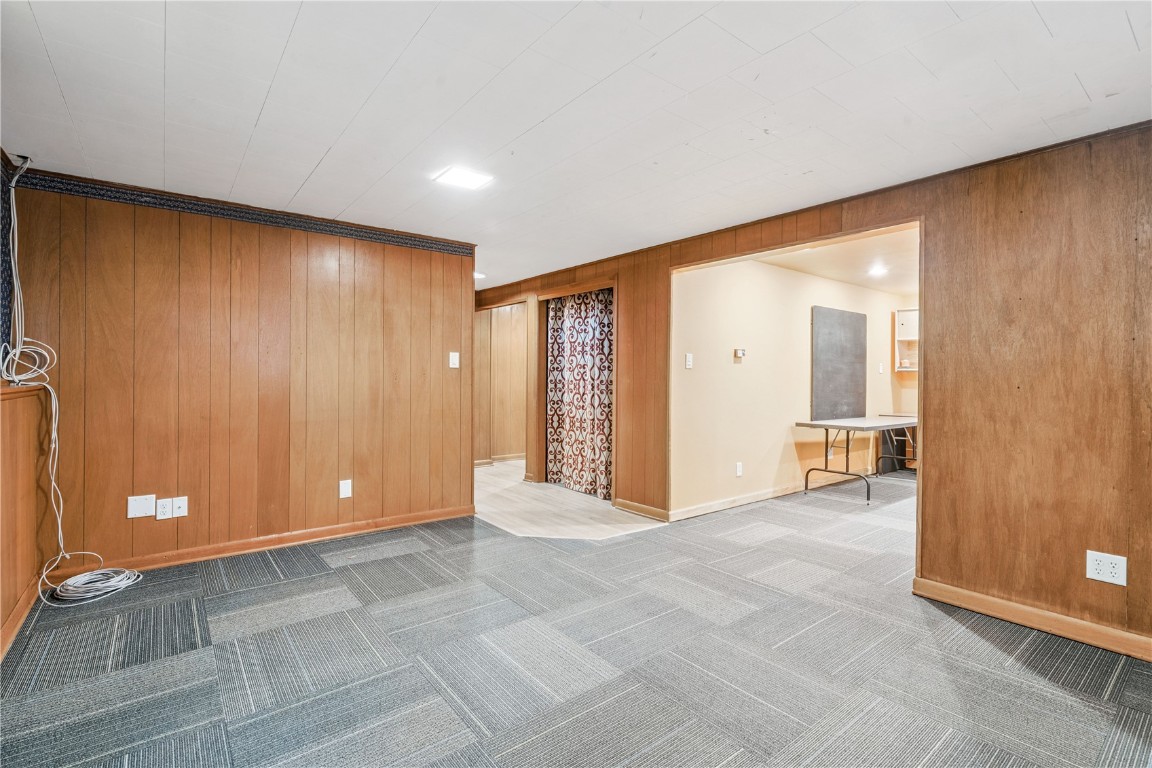 2220 Brockman Avenue Marion IA 52302