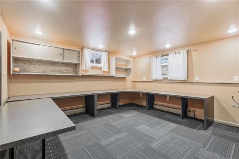 2220 Brockman Avenue Marion IA 52302