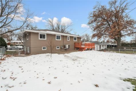 2220 Brockman Avenue Marion IA 52302