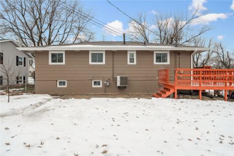 2220 Brockman Avenue Marion IA 52302