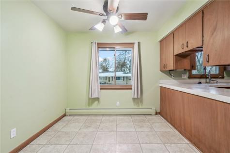 2220 Brockman Avenue Marion IA 52302