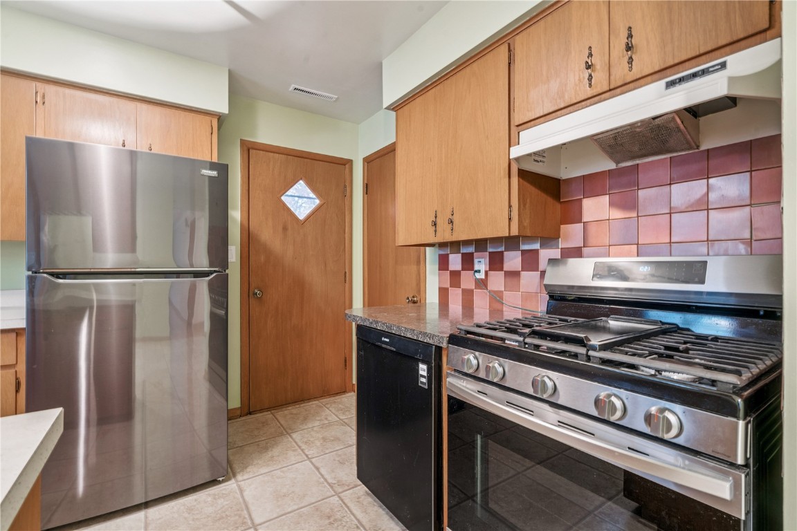 2220 Brockman Avenue Marion IA 52302