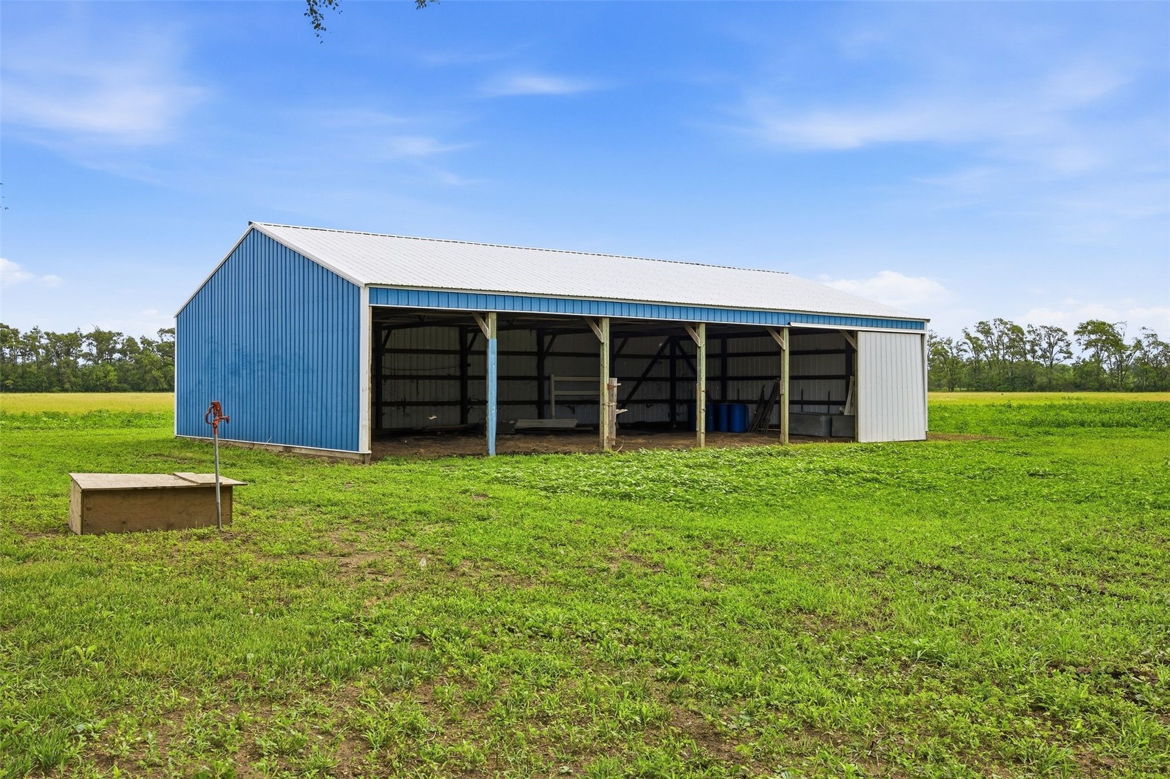 604 S Todds Ferry Conesville IA 52739