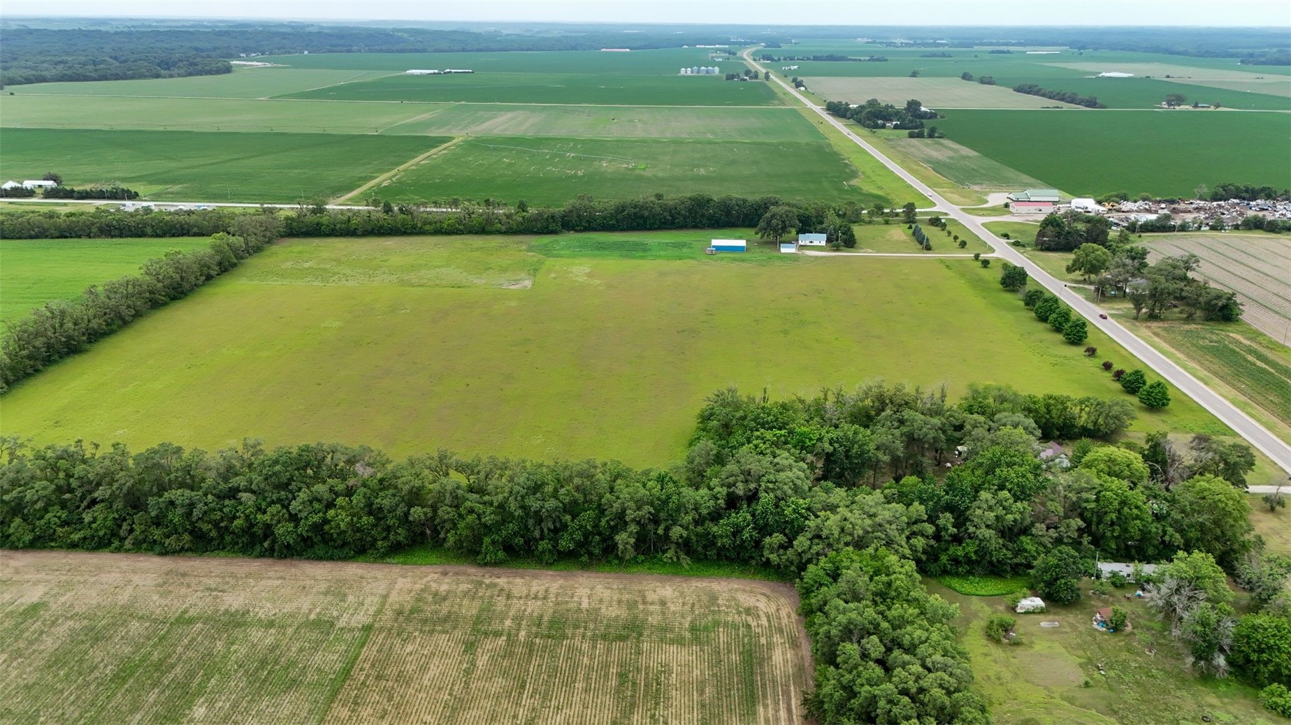 604 S Todds Ferry Conesville IA 52739