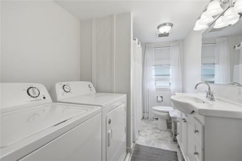 404 Hall Avenue Lowden IA 52255