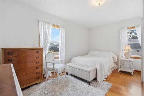 404 Hall Avenue Lowden IA 52255