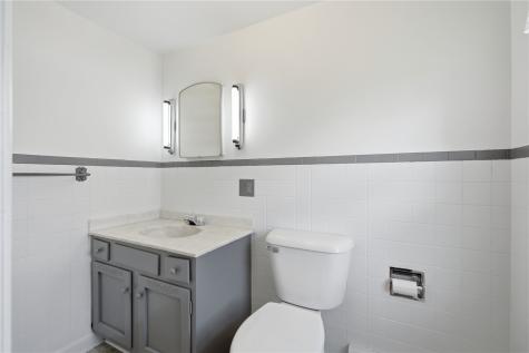 404 Hall Avenue Lowden IA 52255