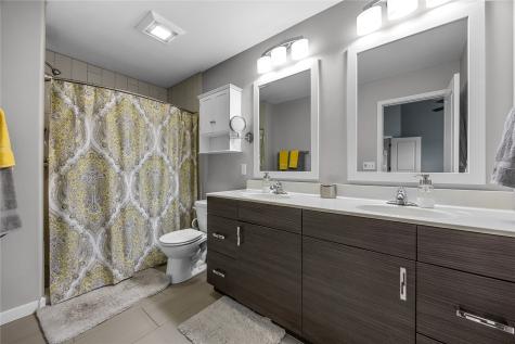 860 Jessie Street North Liberty IA 52317