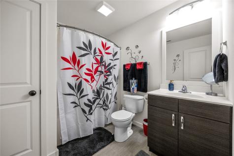 860 Jessie Street North Liberty IA 52317