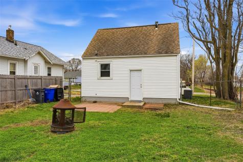 1128 I Avenue NE Cedar Rapids IA 52402