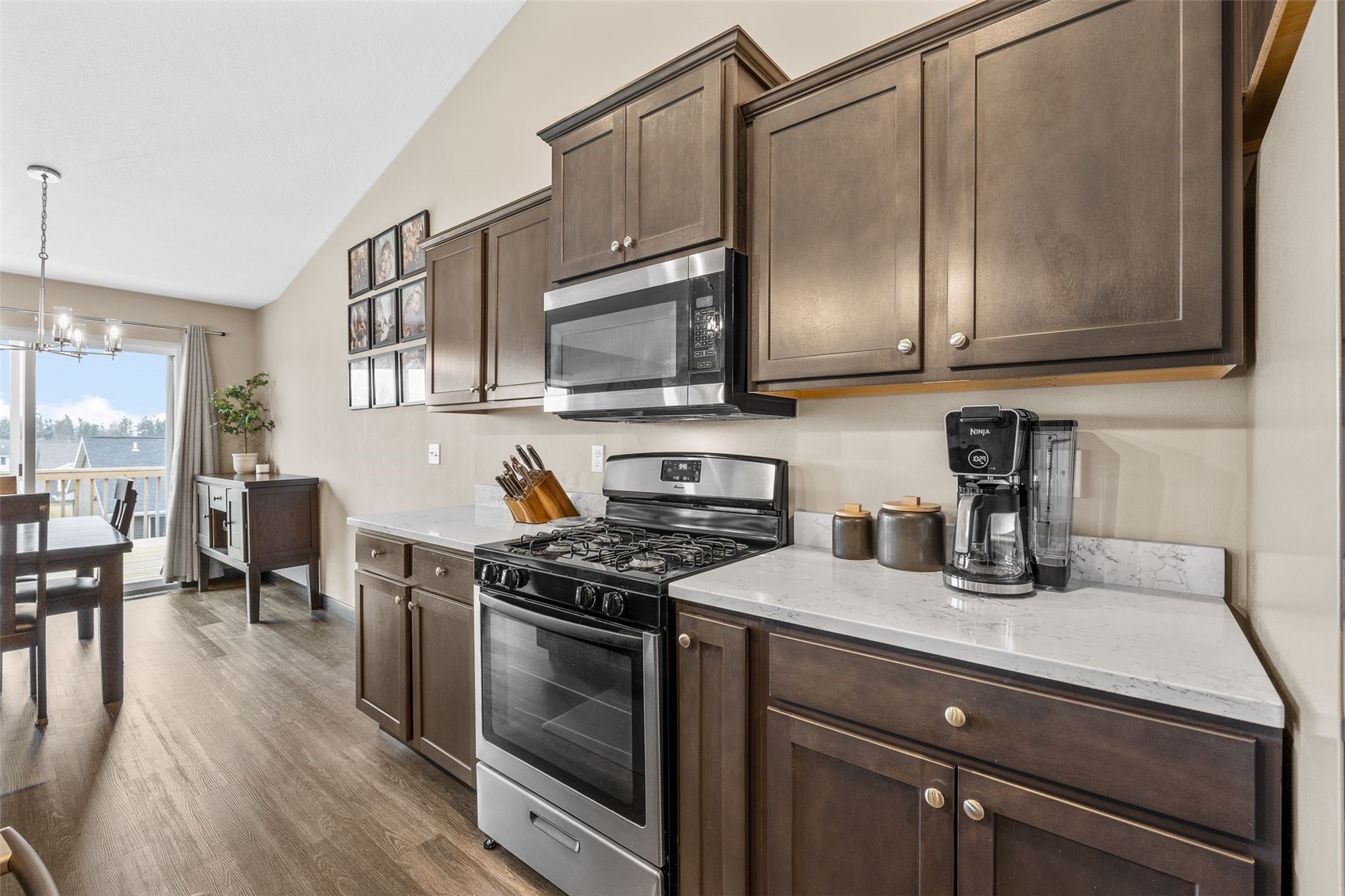 2107 Holly Meadow Avenue SW Cedar Rapids IA 52404