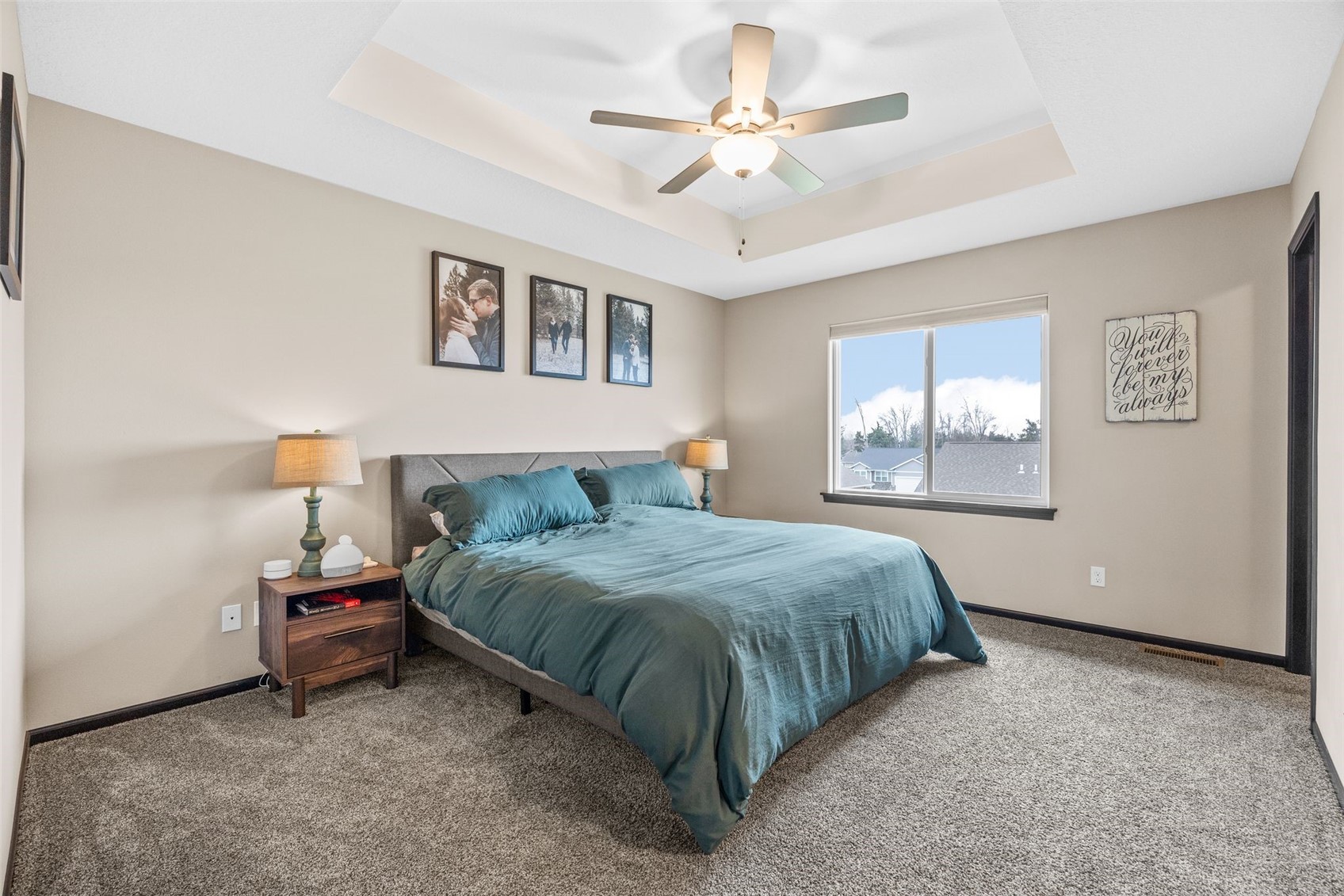 2107 Holly Meadow Avenue SW Cedar Rapids IA 52404