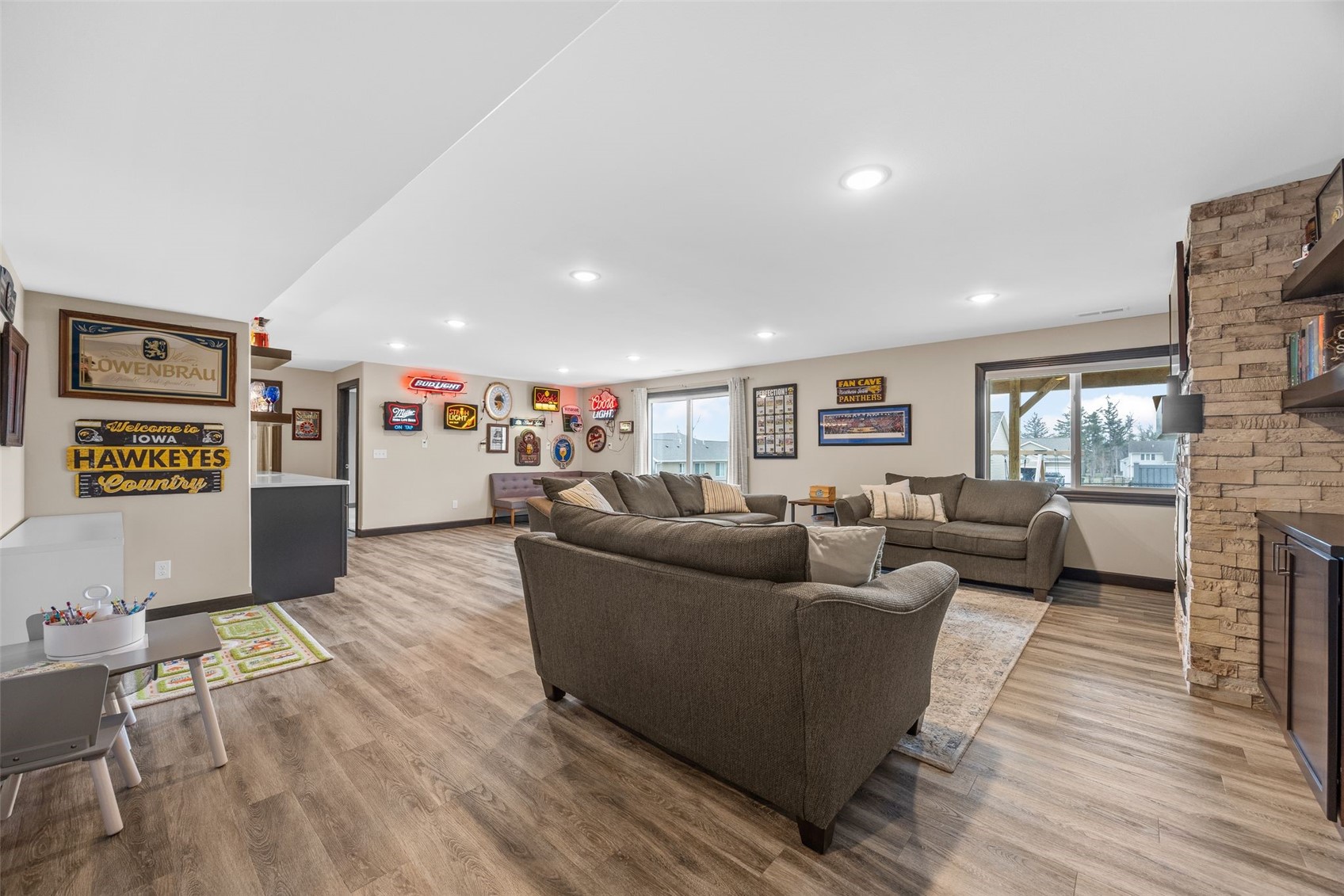 2107 Holly Meadow Avenue SW Cedar Rapids IA 52404
