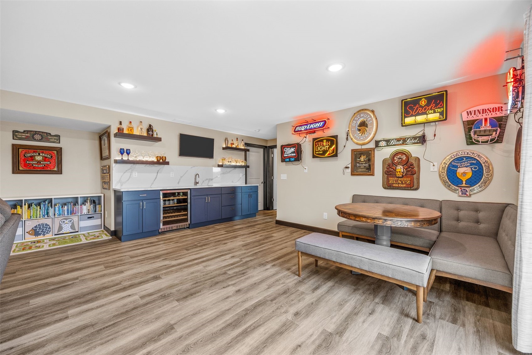 2107 Holly Meadow Avenue SW Cedar Rapids IA 52404