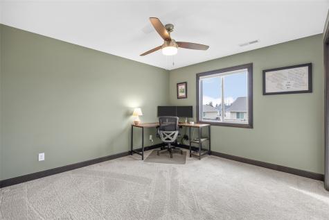 2107 Holly Meadow Avenue SW Cedar Rapids IA 52404