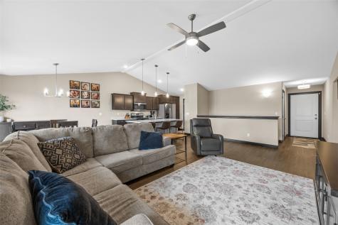 2107 Holly Meadow Avenue SW Cedar Rapids IA 52404