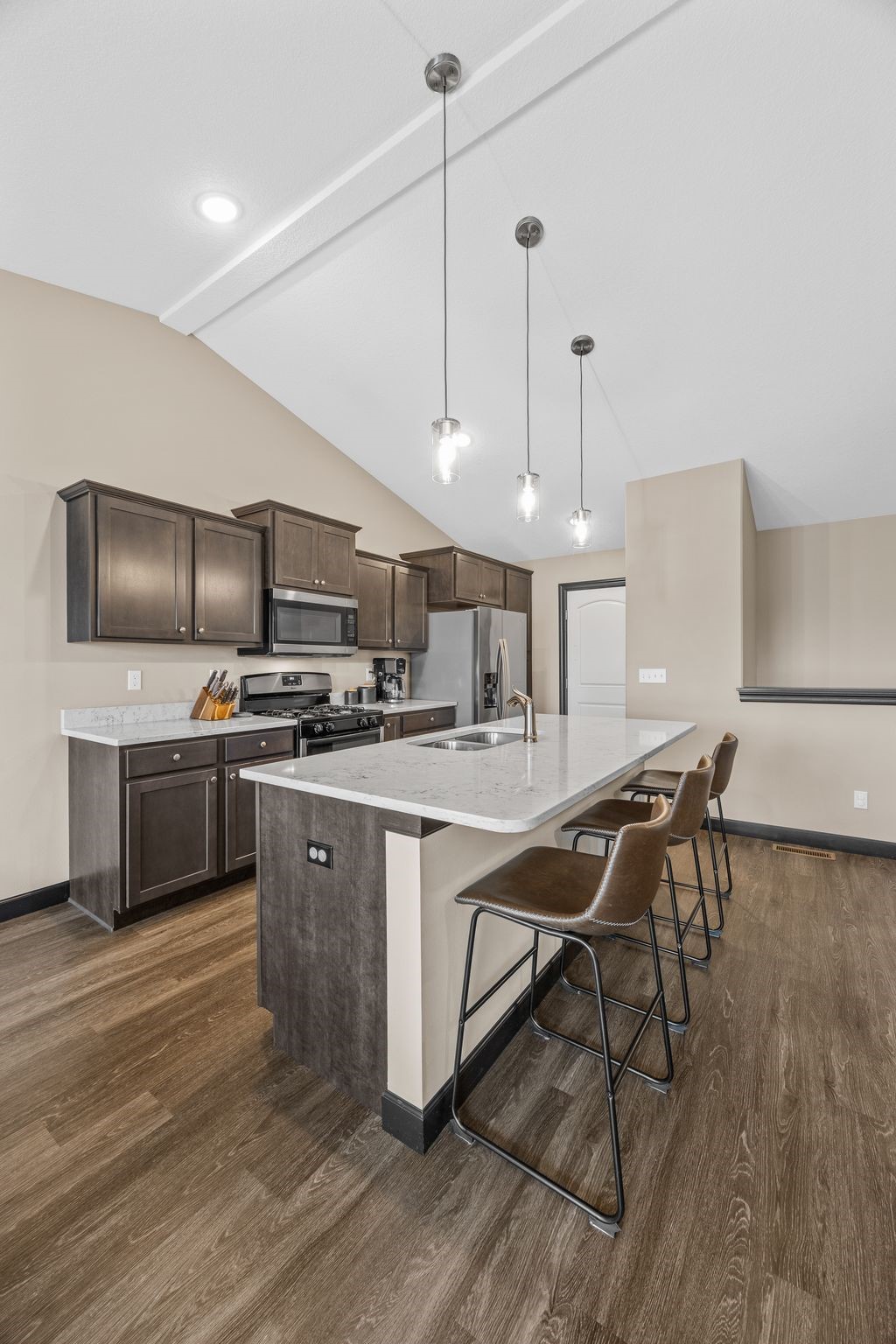 2107 Holly Meadow Avenue SW Cedar Rapids IA 52404