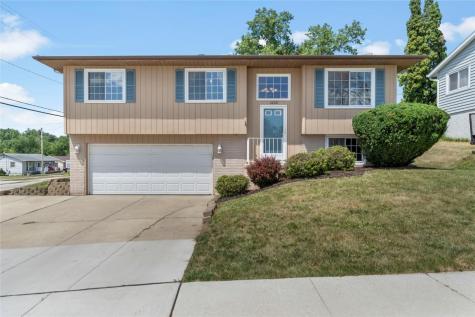 1600 21st Street NW Cedar Rapids IA 52405