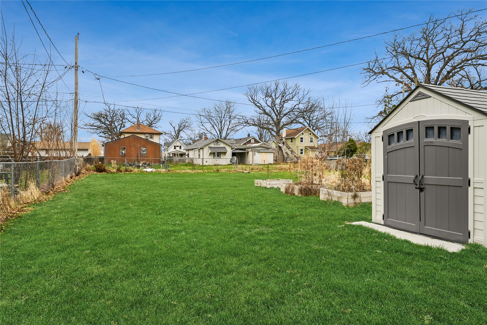 813 Oakland Road NE Cedar Rapids IA 52402