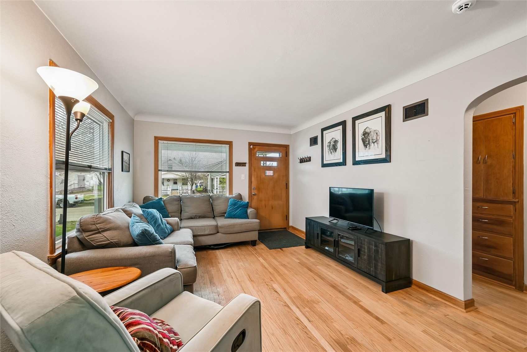 813 Oakland Road NE Cedar Rapids IA 52402