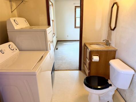 6100 Rogers Road NW Cedar Rapids IA 52405