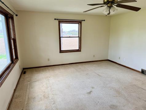 6100 Rogers Road NW Cedar Rapids IA 52405