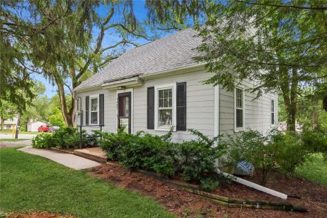1405 W Benton Street Iowa City IA 52246