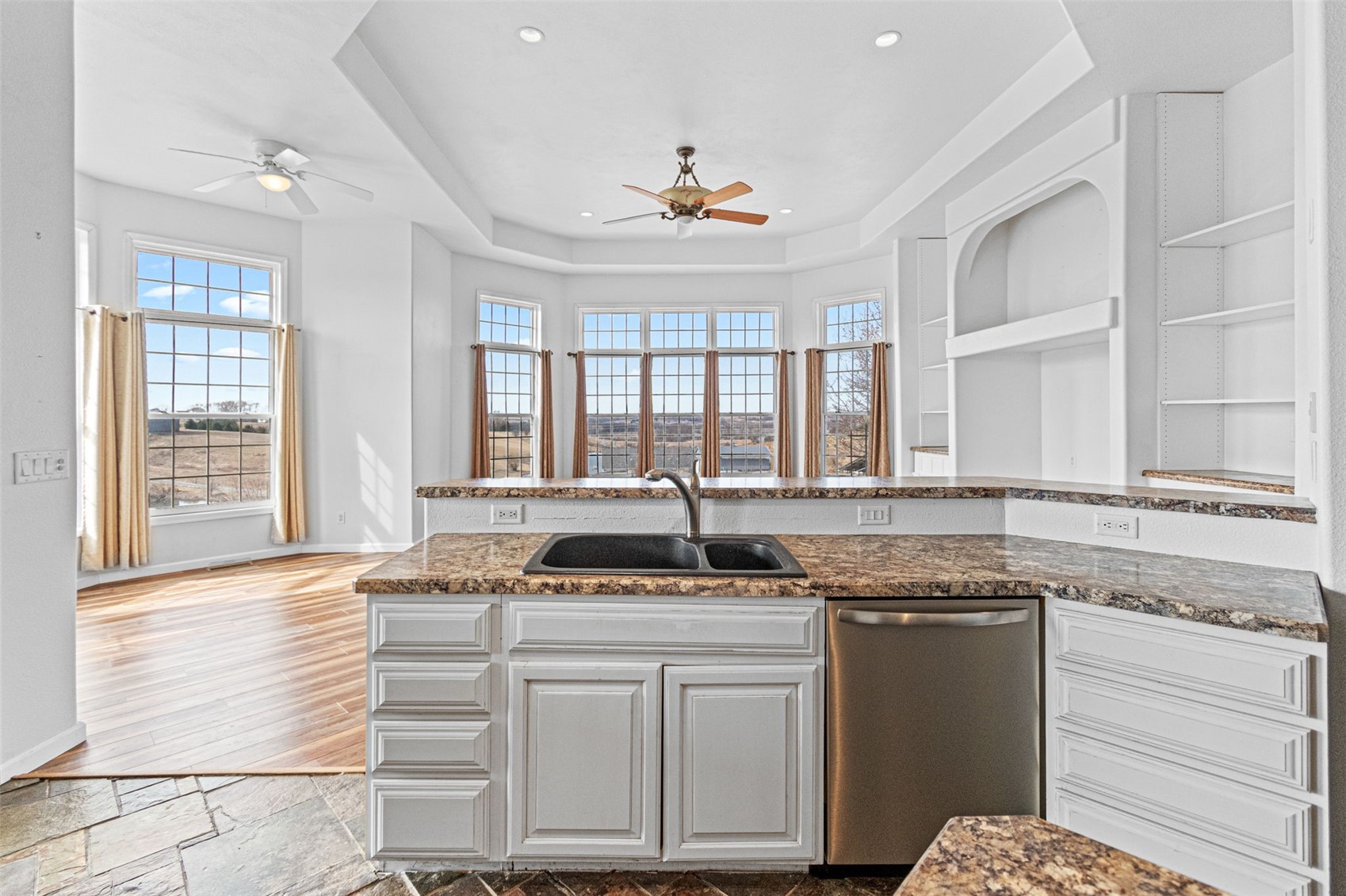 2245 288th Drive Williamsburg IA 52361