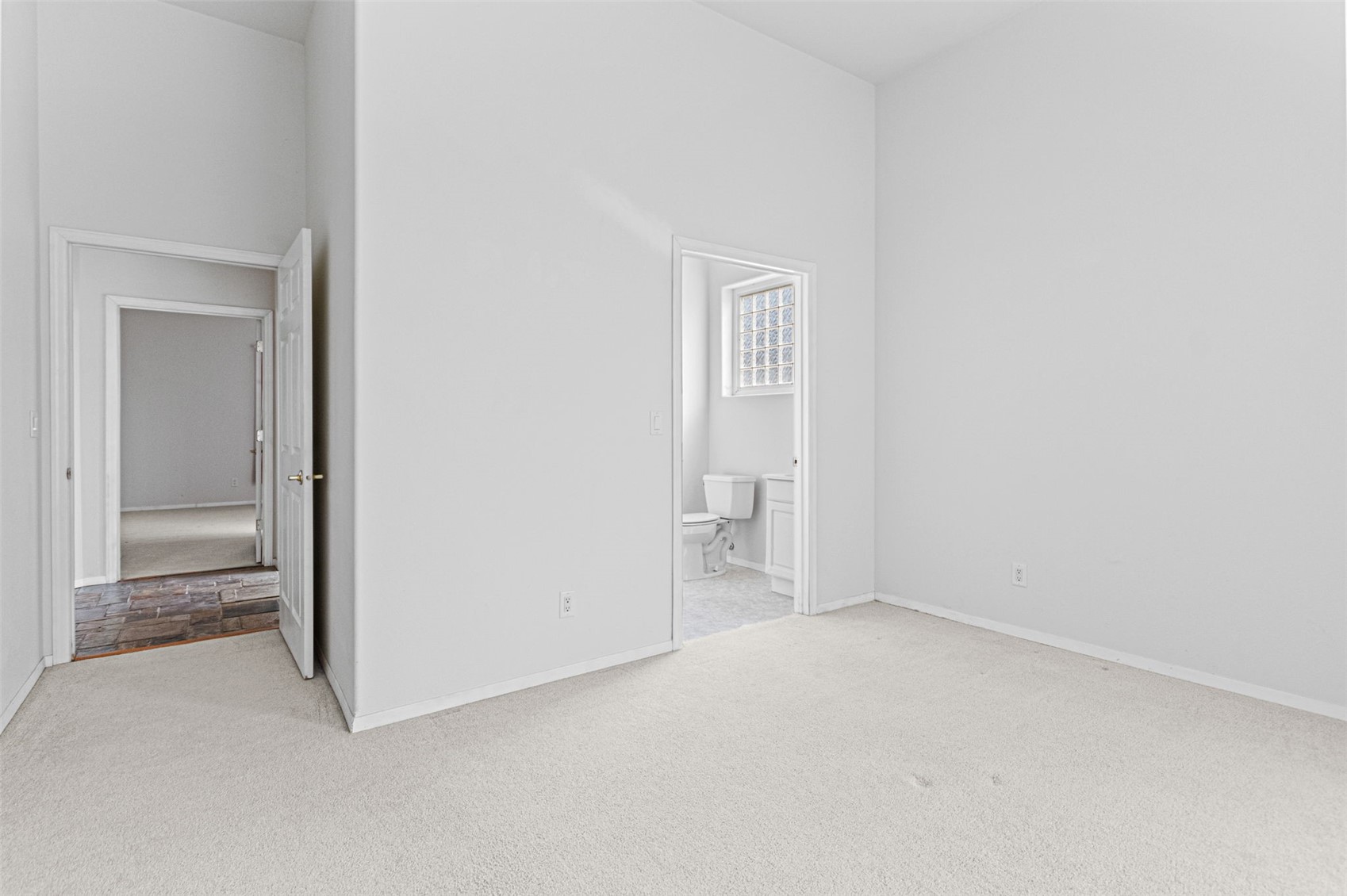 2245 288th Drive Williamsburg IA 52361
