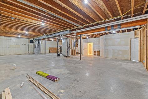 2245 288th Drive Williamsburg IA 52361