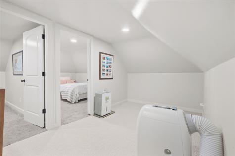225 N Cass IA 50681