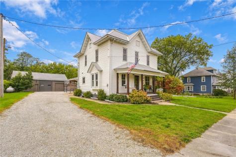 225 N Cass IA 50681